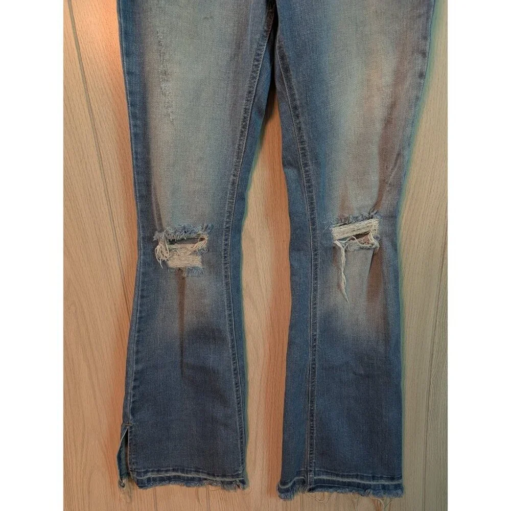 KanCan Flare Jeans Womens 6/25 Light Blue Distressed Fray Hem High Rise Western - Picture 3 of 11